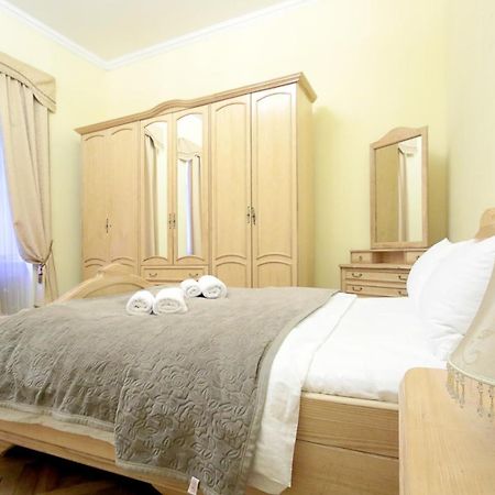Pro Apartments 12213 リヴィウ エクステリア 写真