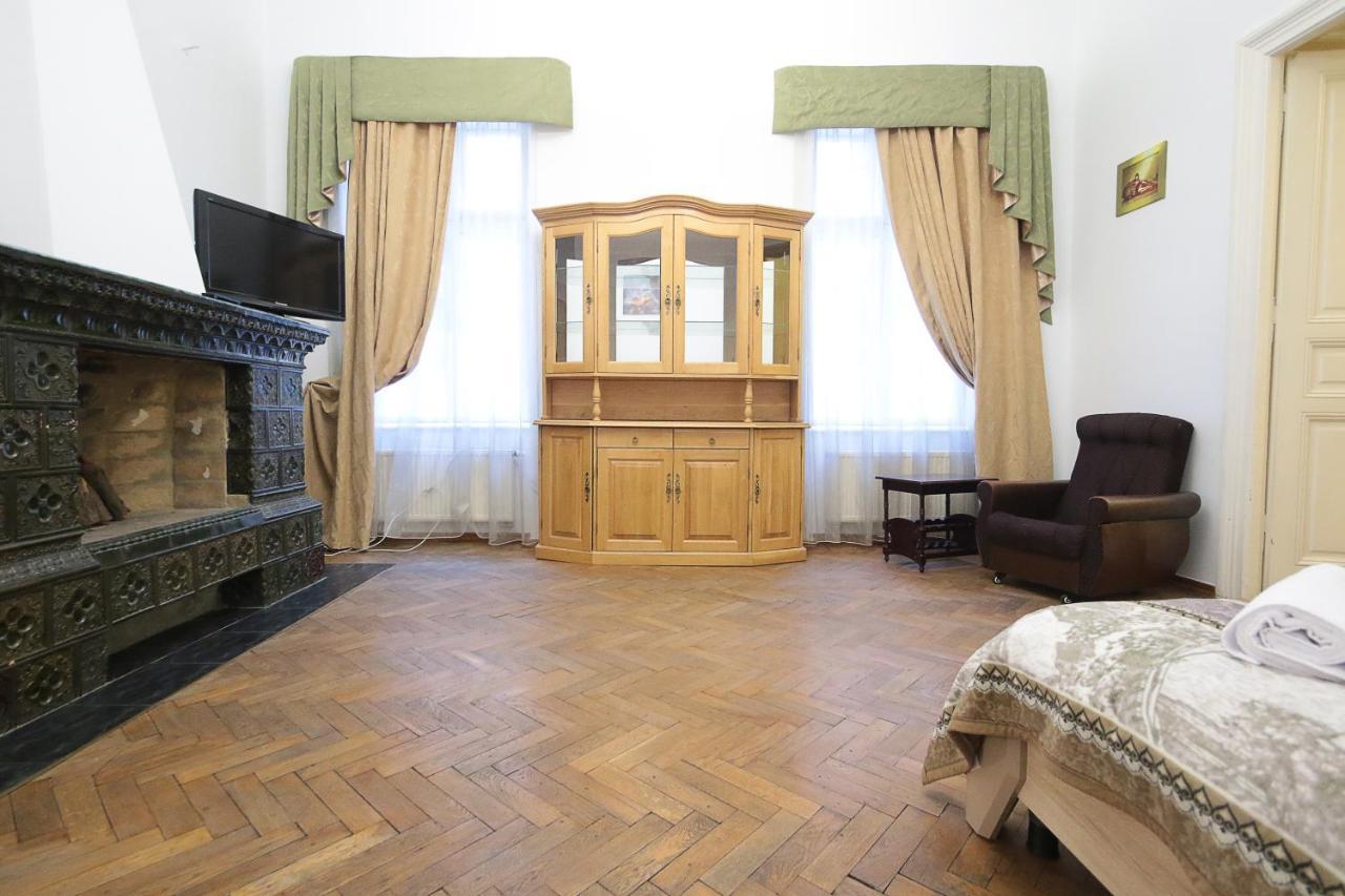 Pro Apartments 12213 リヴィウ エクステリア 写真