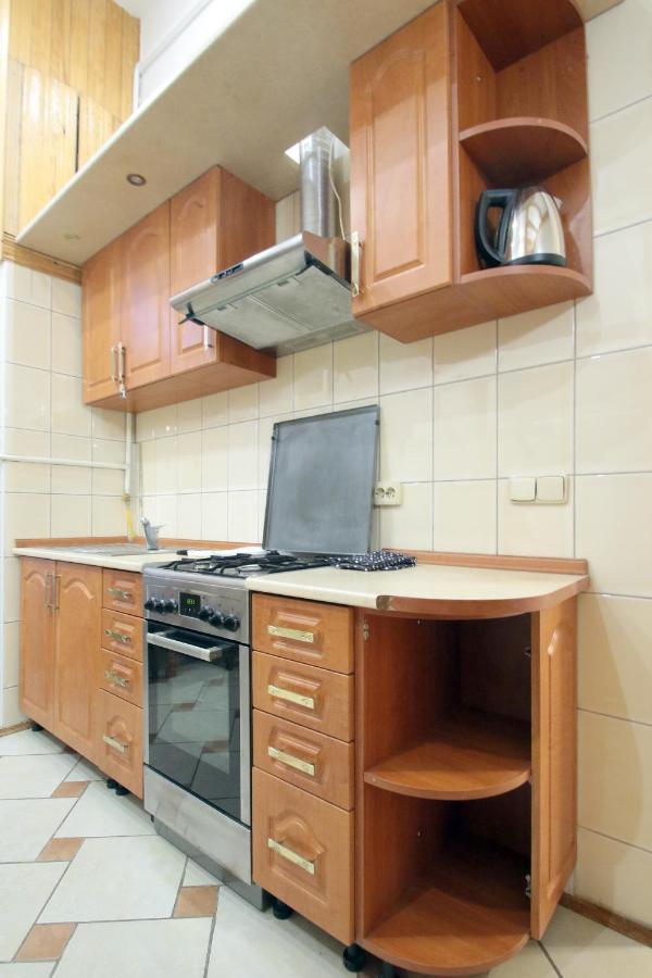 Pro Apartments 12213 リヴィウ エクステリア 写真